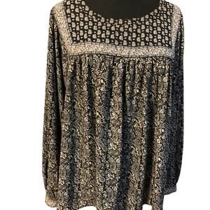 GAP BOHO BLACK PAISLEY LONG POOF SLEEVES BODICE PLEATING SIZE L